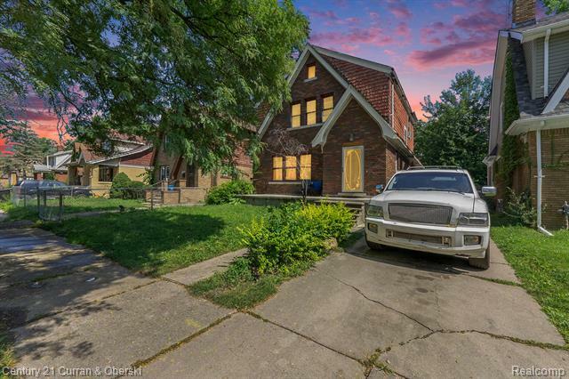 Property Photo:  4674 Three Mile Drive  MI 48224 