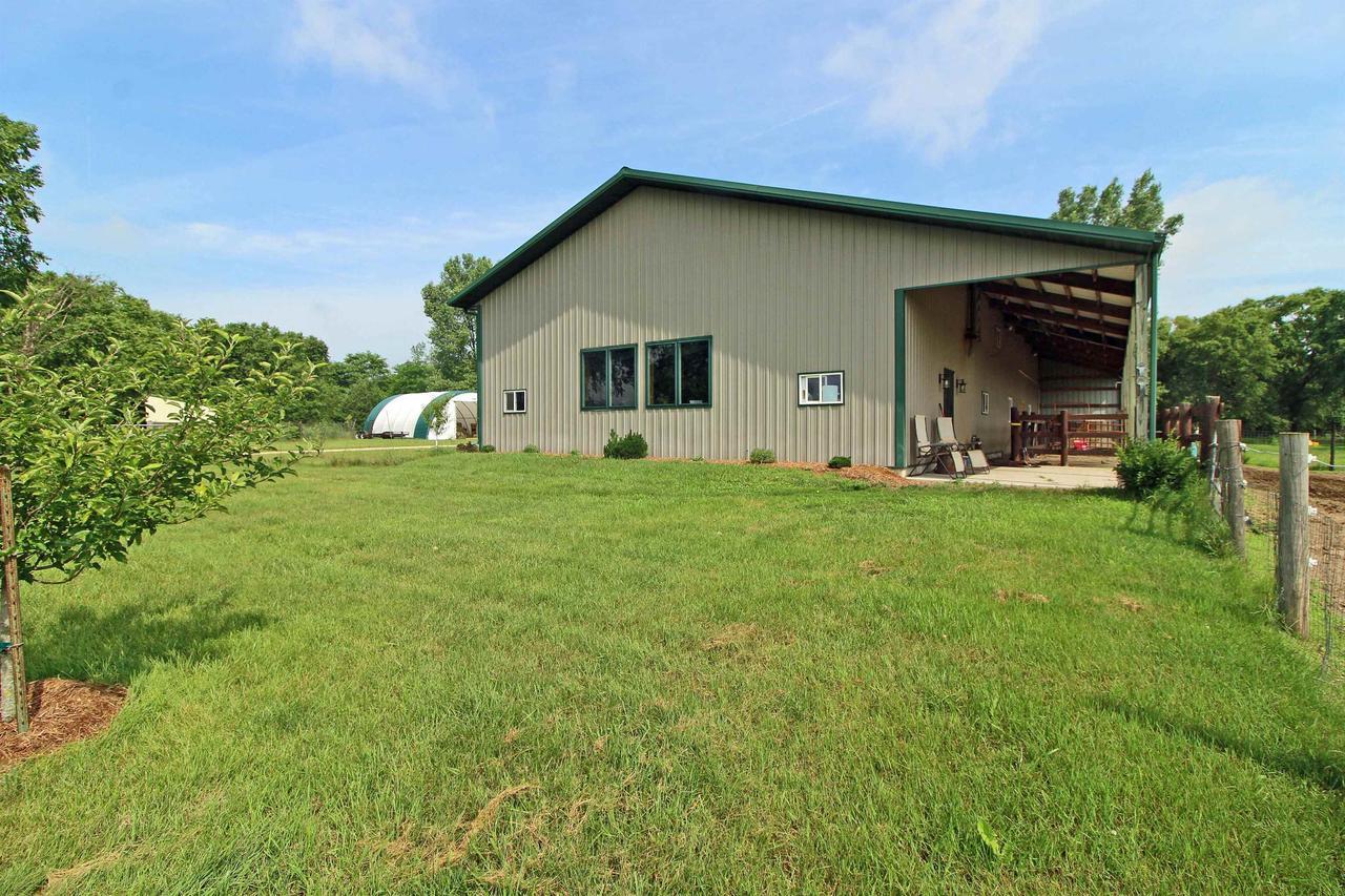 Property Photo: 7750 Pine Road WI 53503