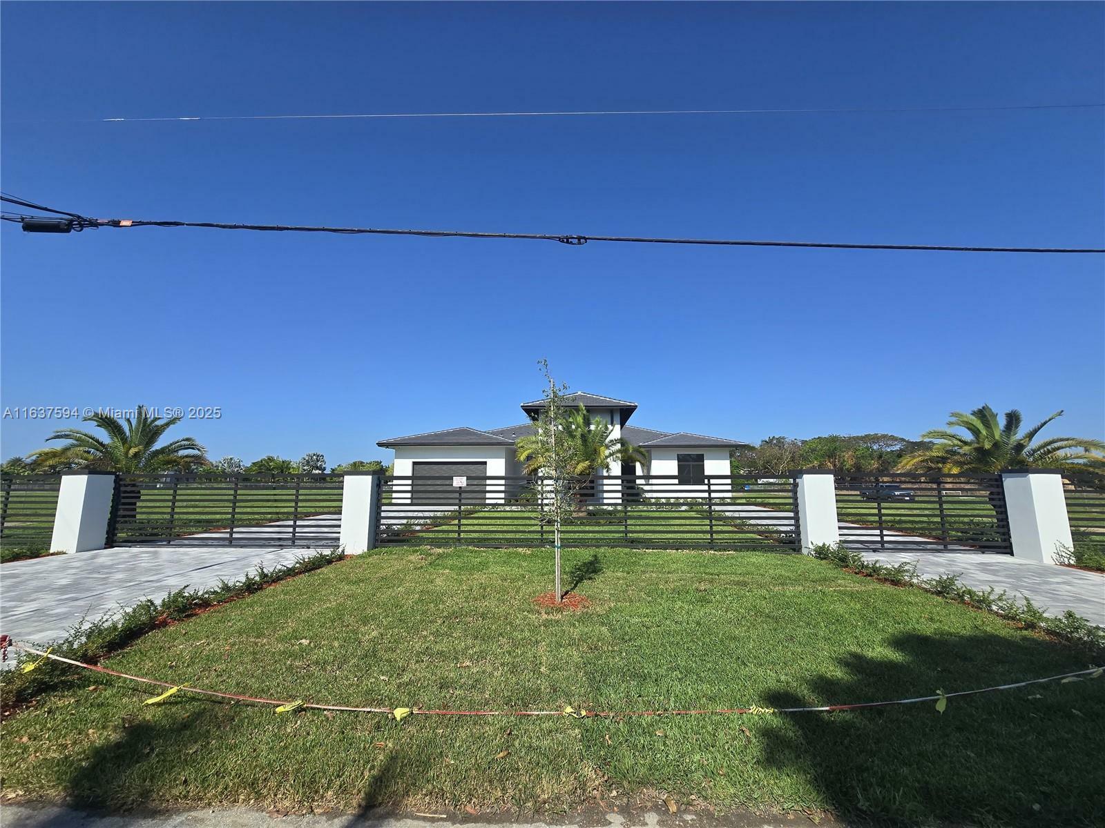 Property Photo: 23840 SW 209th Pl FL 33031