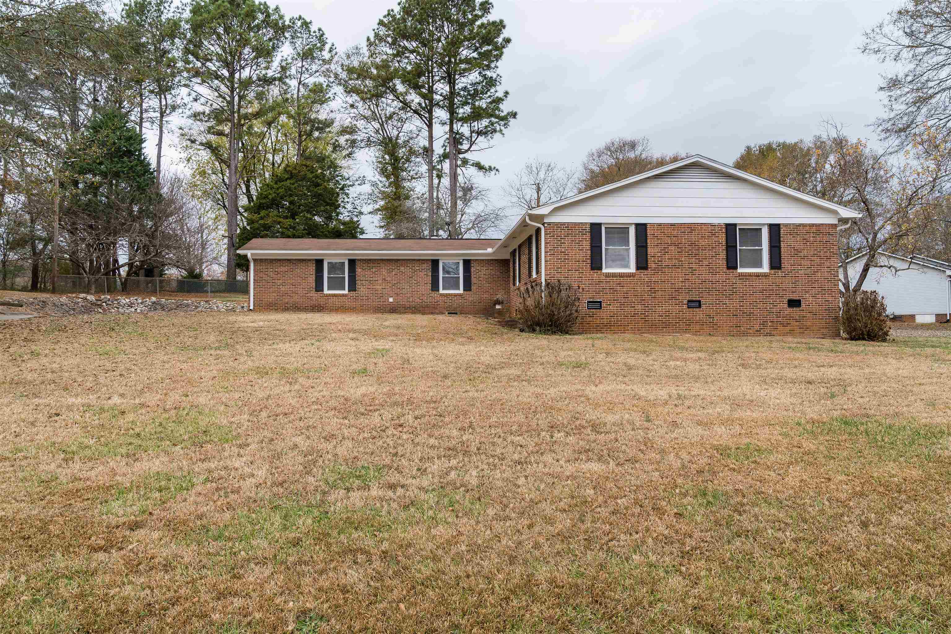 Property Photo:  227 Candlewood Lane  SC 29341 