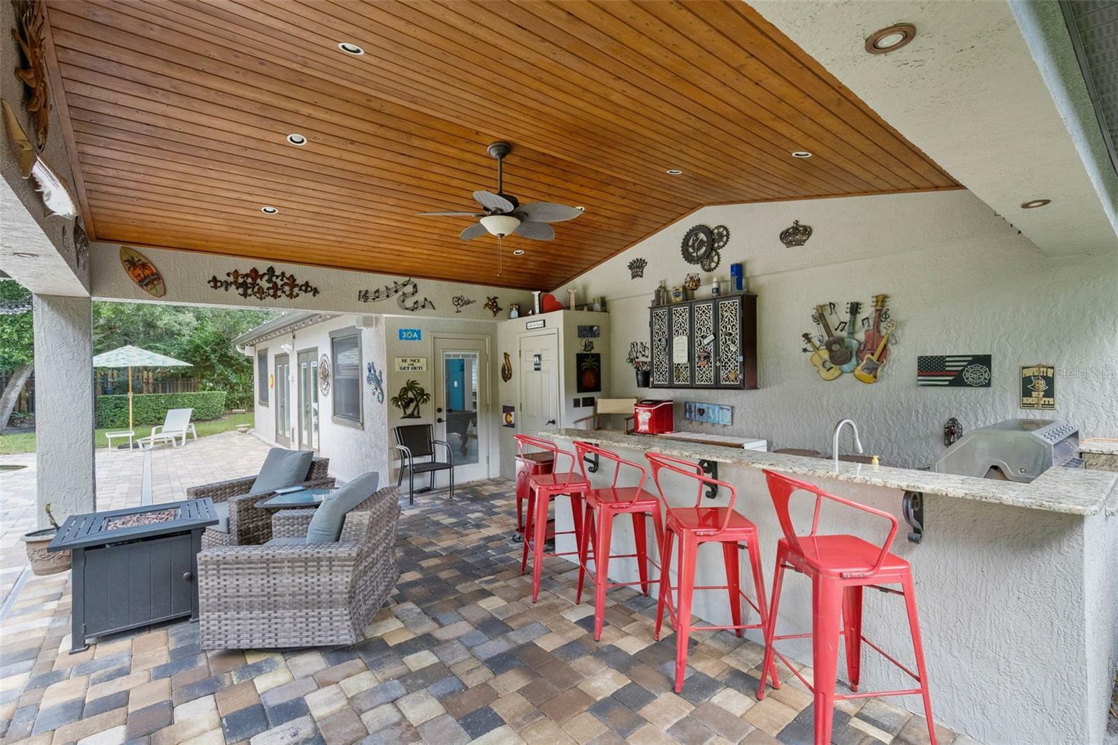 Property Photo:  1125 Northern Way  FL 32708 