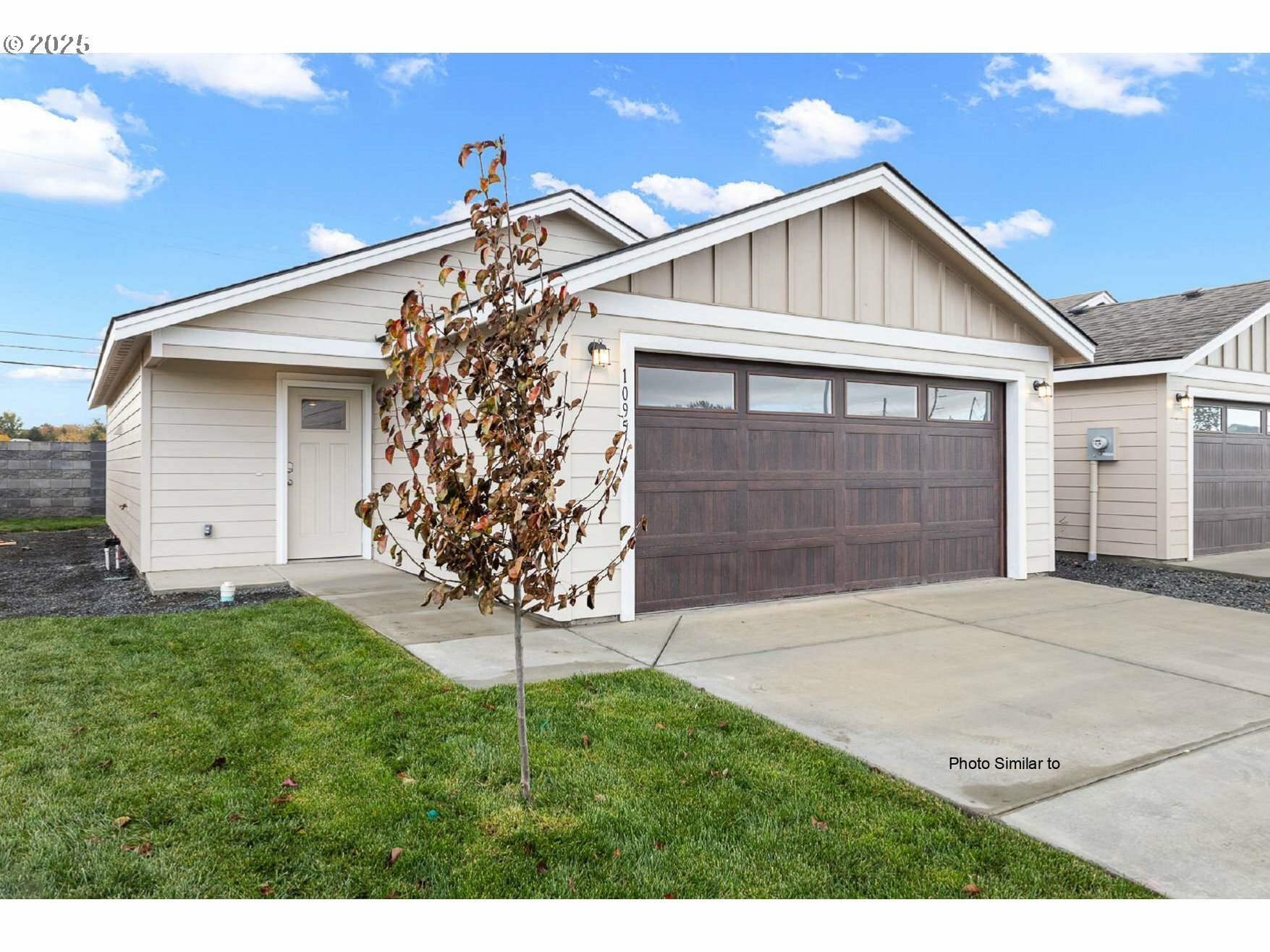 Property Photo: 1085 NE Emerald Dr OR 97838