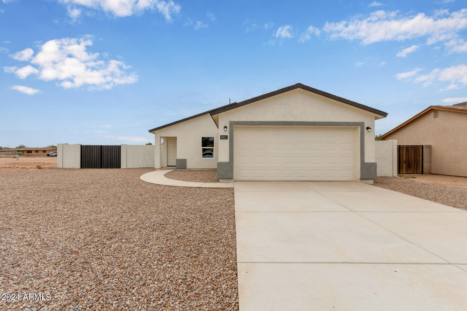 Property Photo: 9923 W Heather Drive AZ 85123