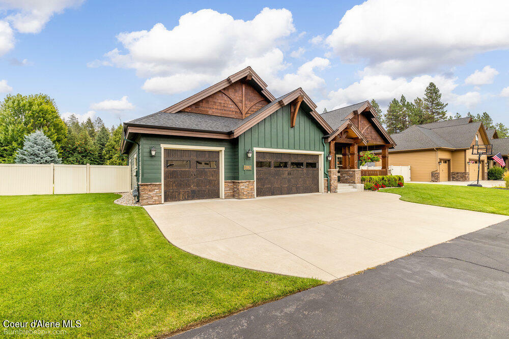 Property Photo:  11074 N Cattle Dr  ID 83835 