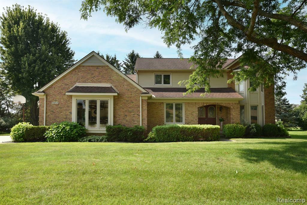 Property Photo: 1051 Byron Drive MI 48098 4429