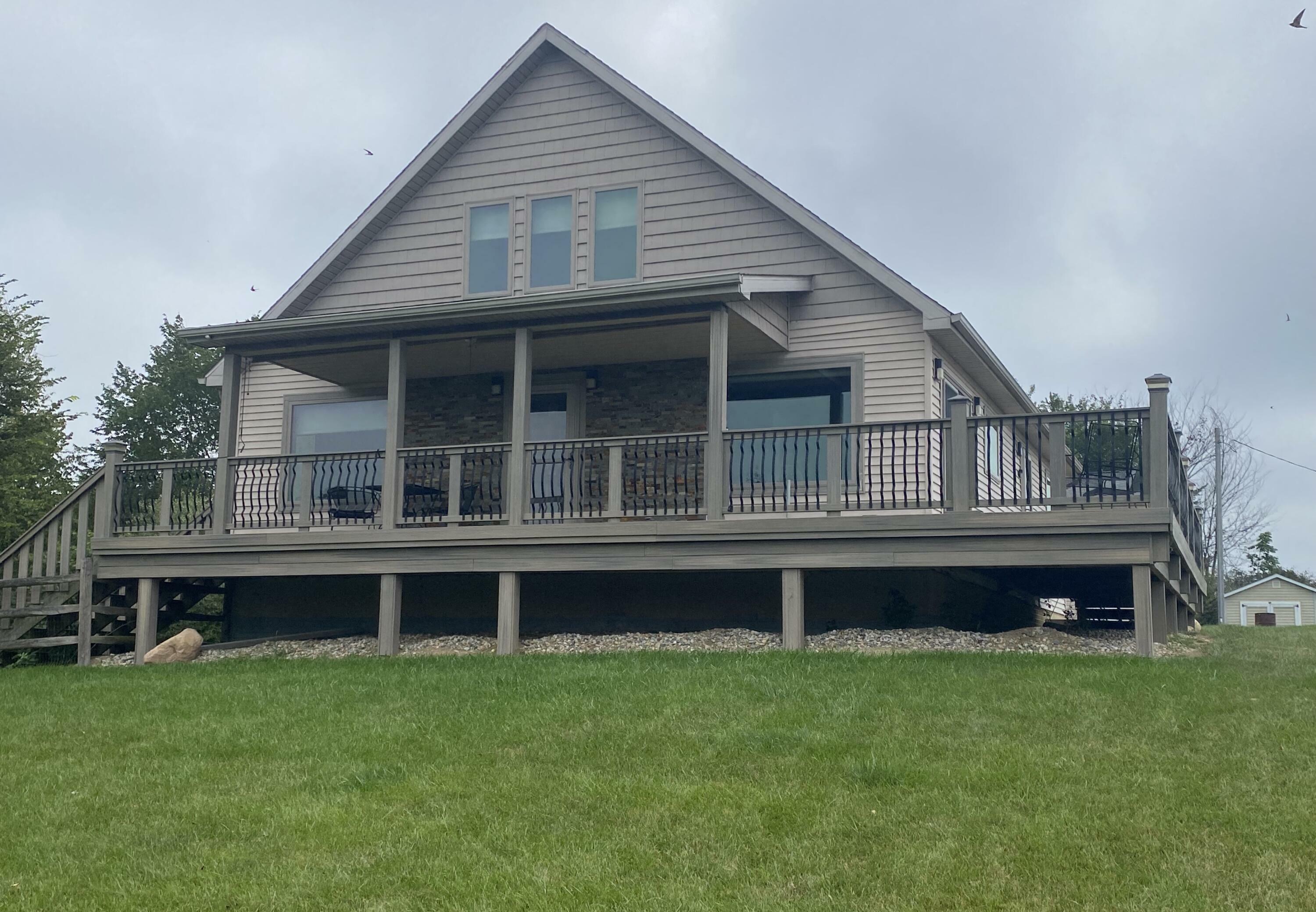 Property Photo:  1644 Hilltop Drive  MI 49232 