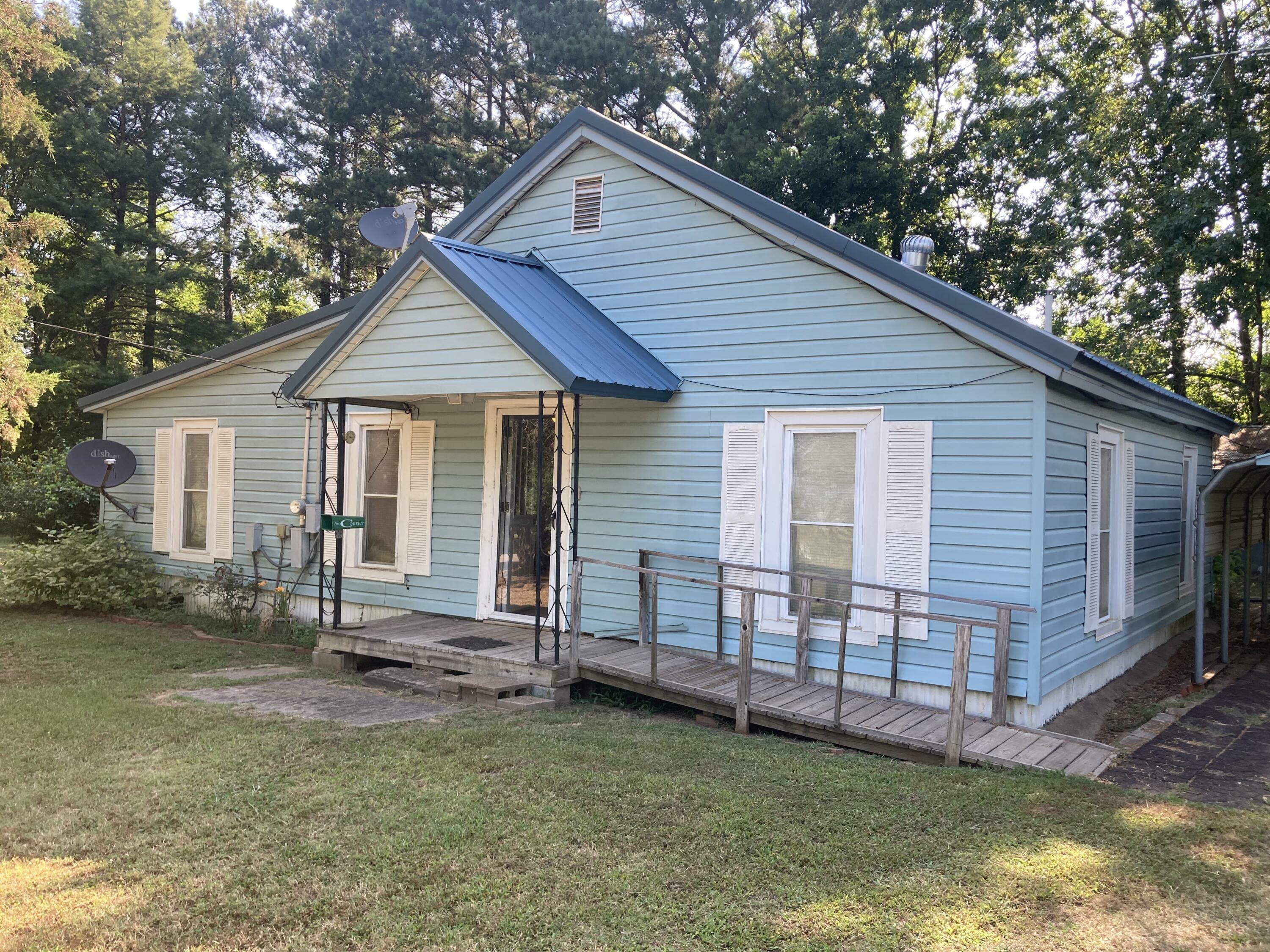 Property Photo:  504 Davis Road  AR 72823 