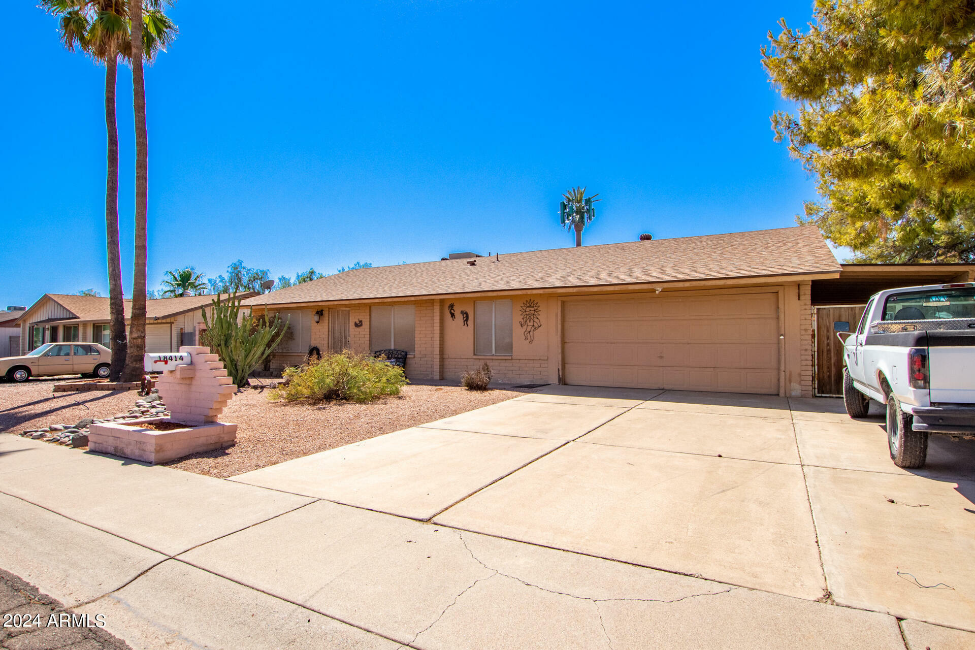 Property Photo:  18414 N 18th Avenue  AZ 85023 