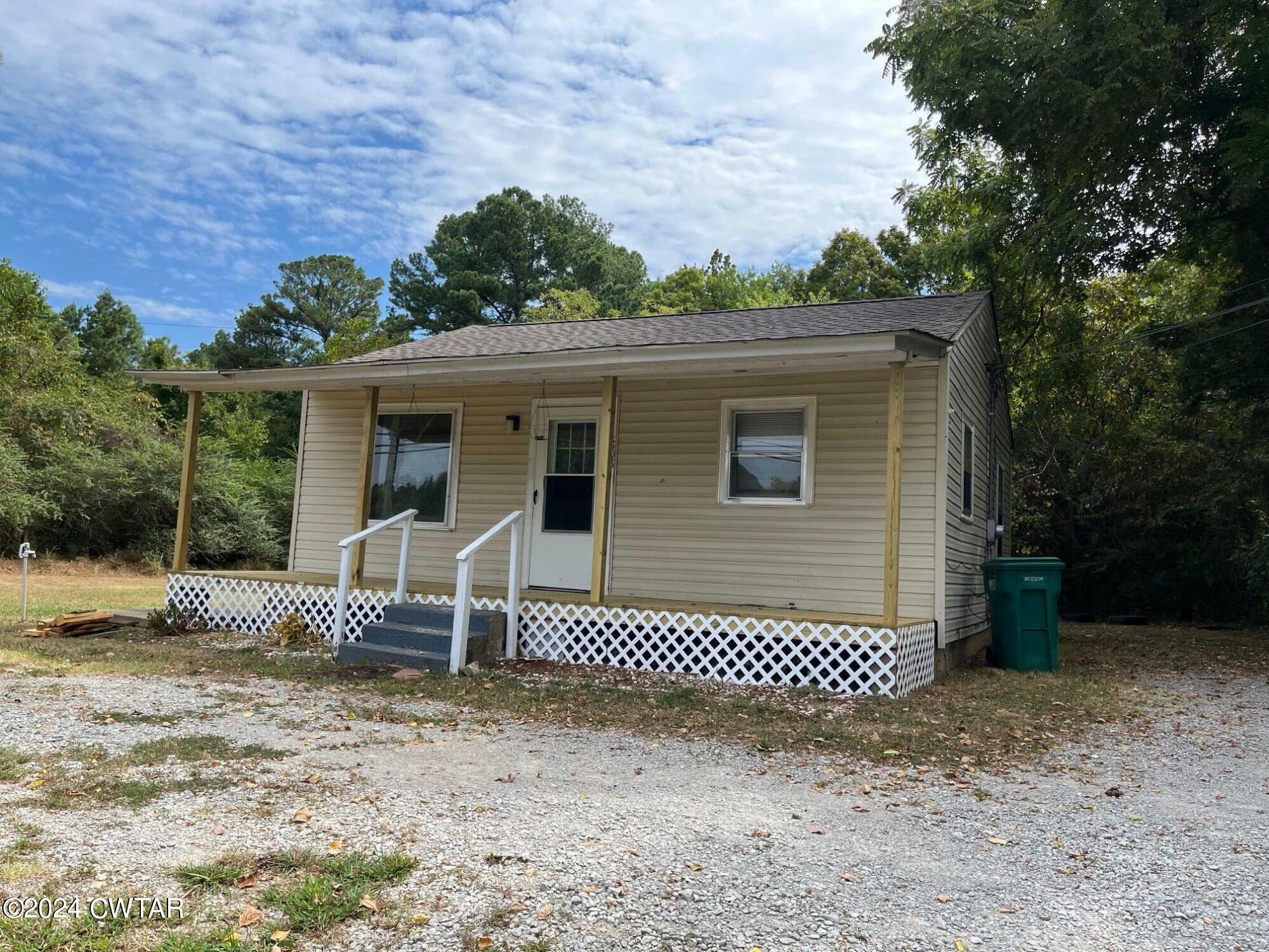 Property Photo:  1808 N Royal Street  TN 38305 