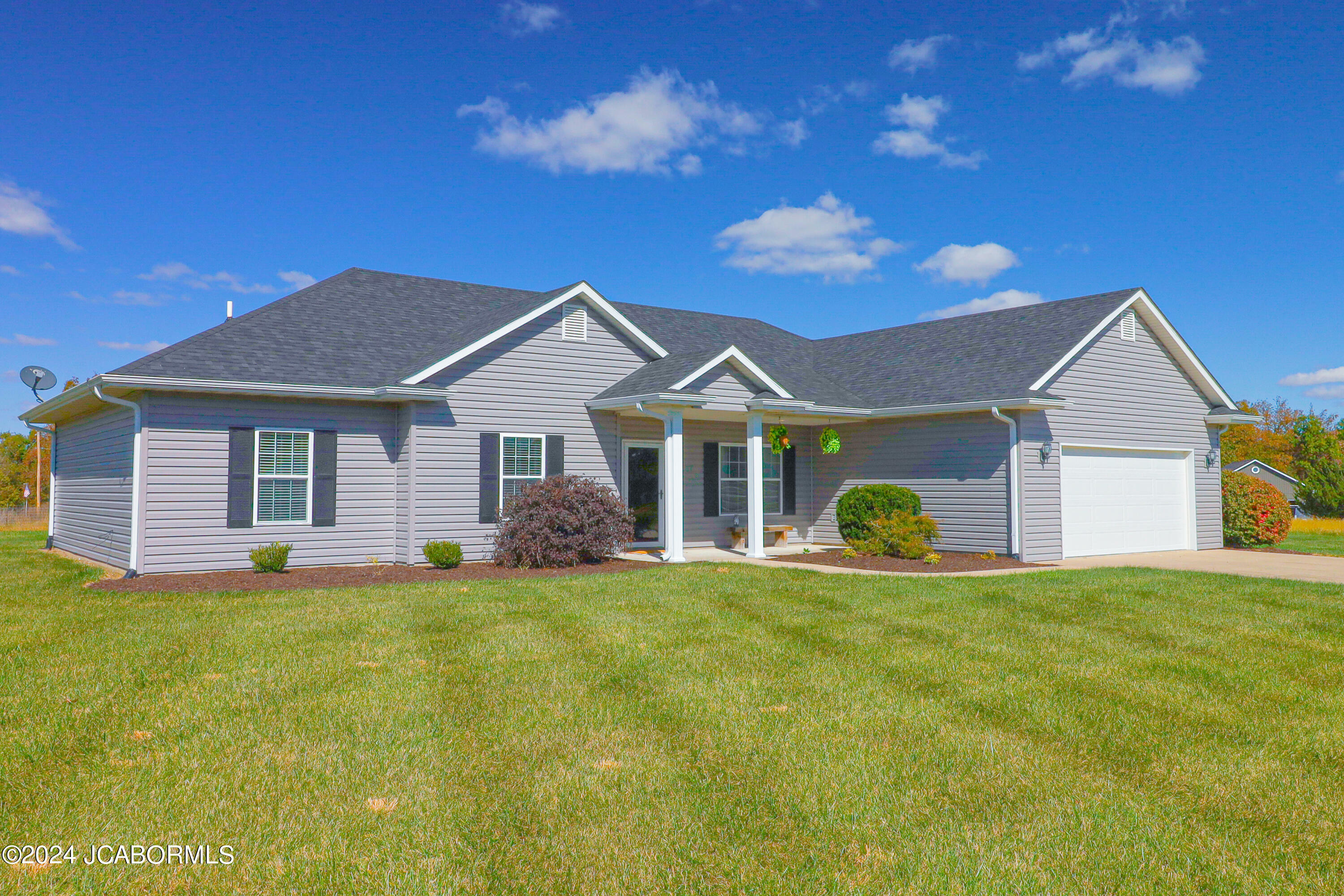 Property Photo:  10305 E Mexico Gravel Road  MO 65202 