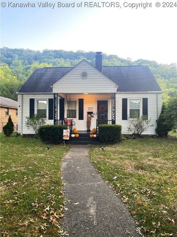 Property Photo: 4113 Washington Avenue SE WV 25304