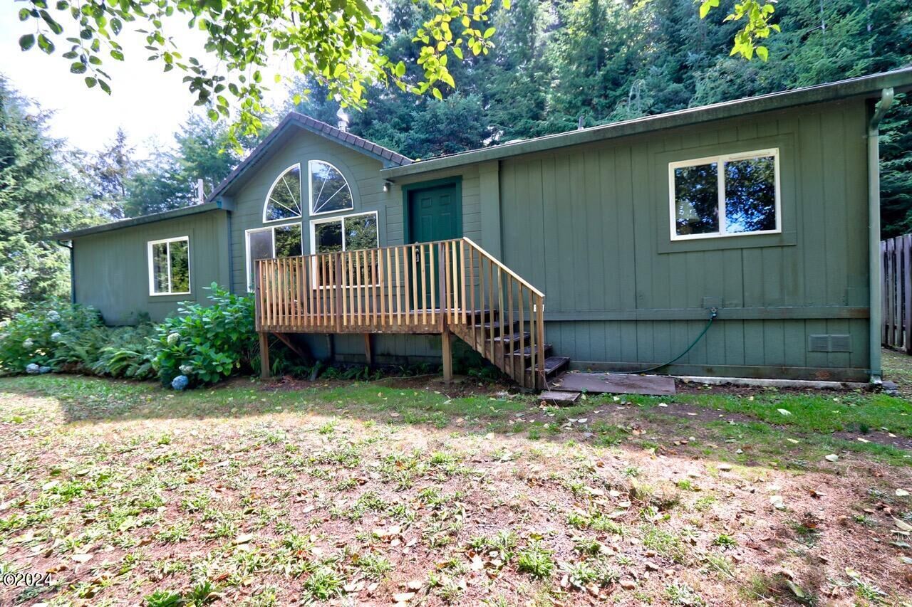 Property Photo:  5326 N Beaver Creek Road  OR 97376 