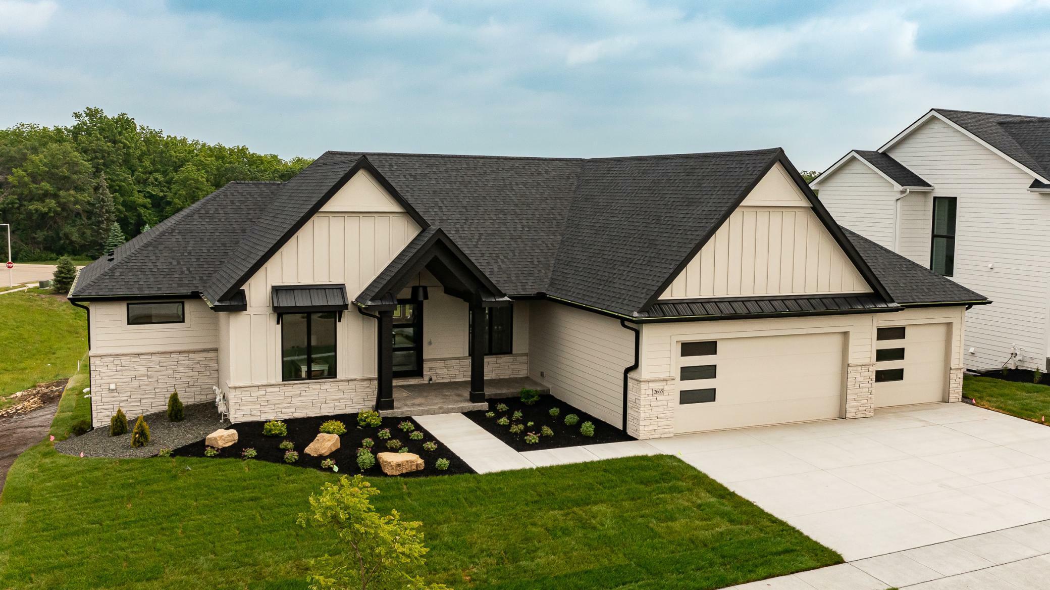 2665 Timber Oaks Road SW  Rochester MN 55902 photo