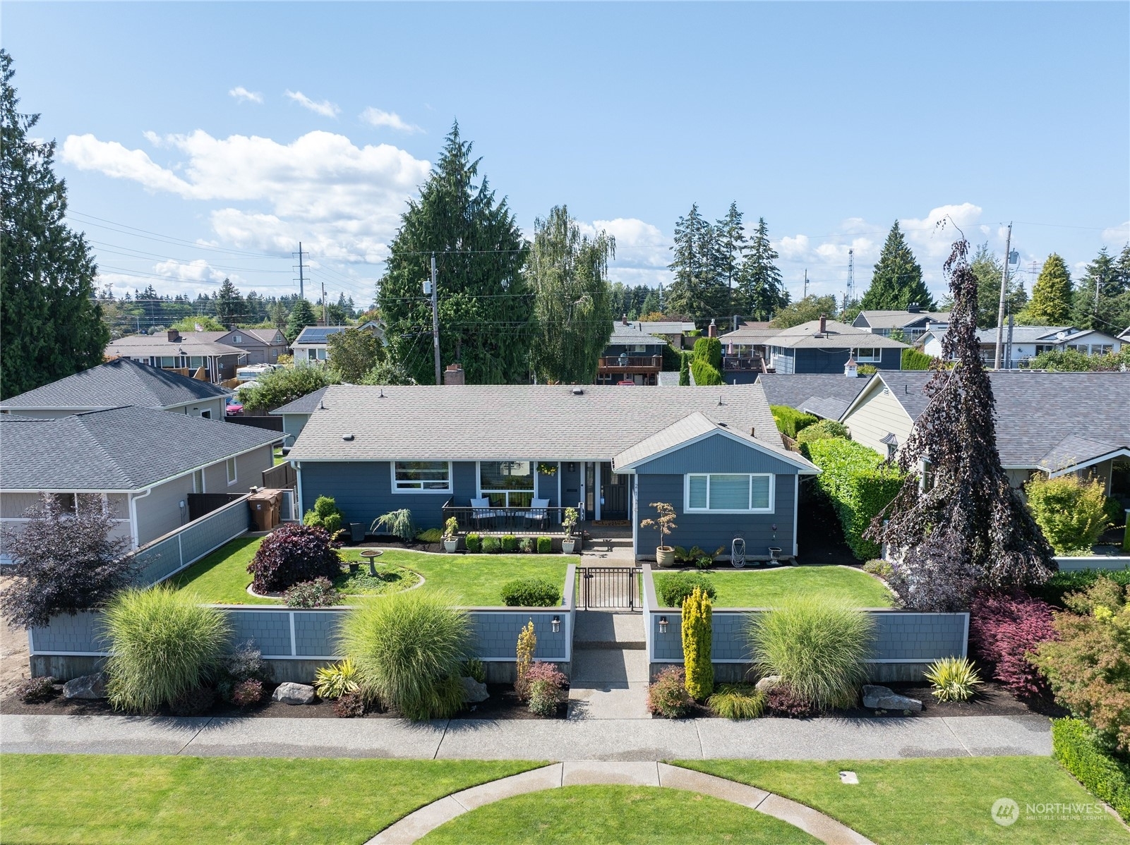 Property Photo:  2120 N Bennett Street  WA 98406 