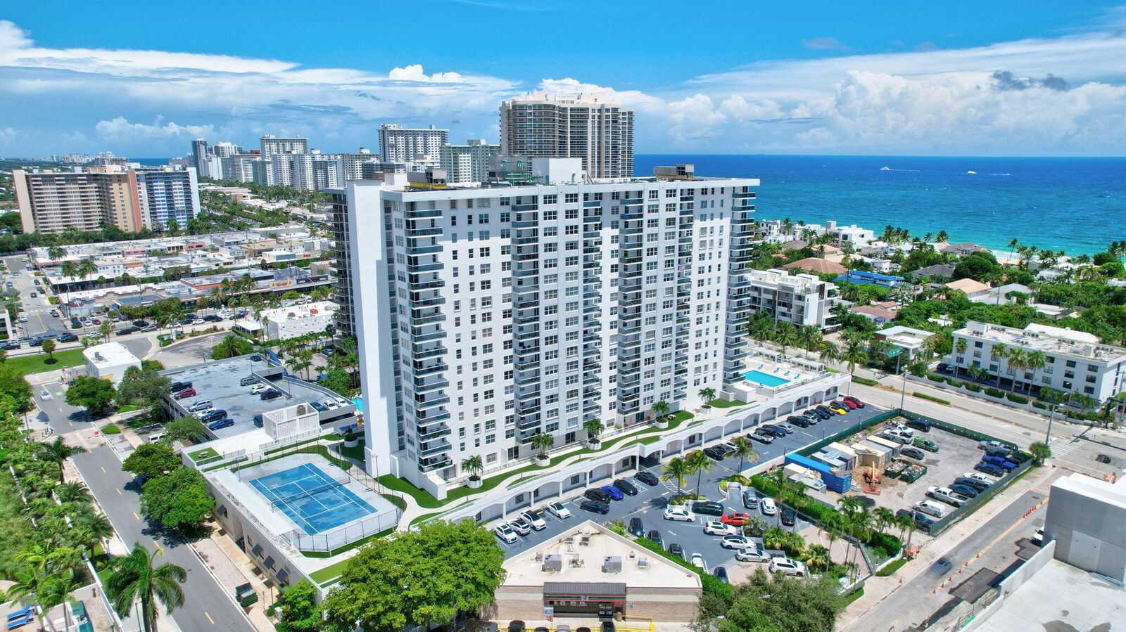 Property Photo:  3015 N Ocean Boulevard 17B  FL 33308 