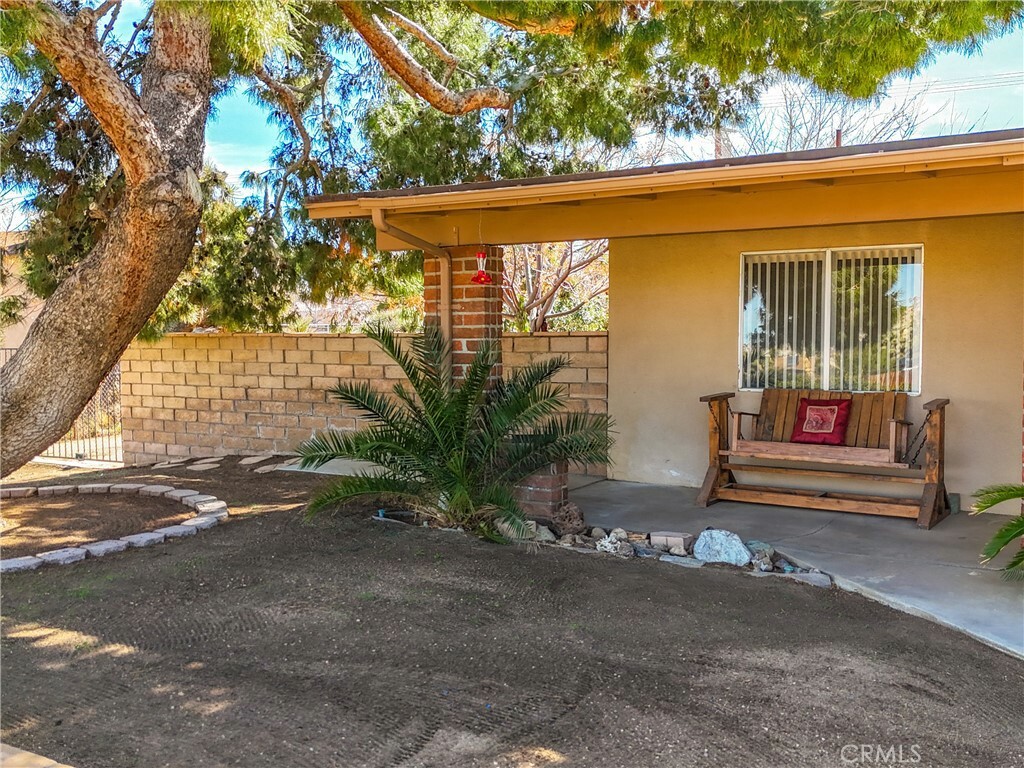 Property Photo:  57885 El Dorado Drive  CA 92284 