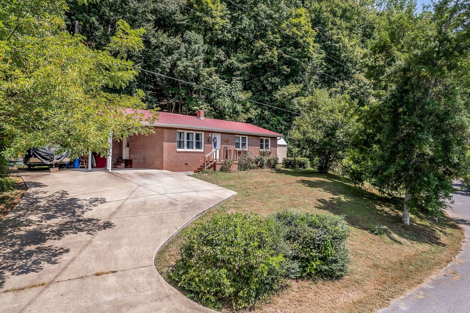 Property Photo:  959 Boyd Rd  TN 38581 