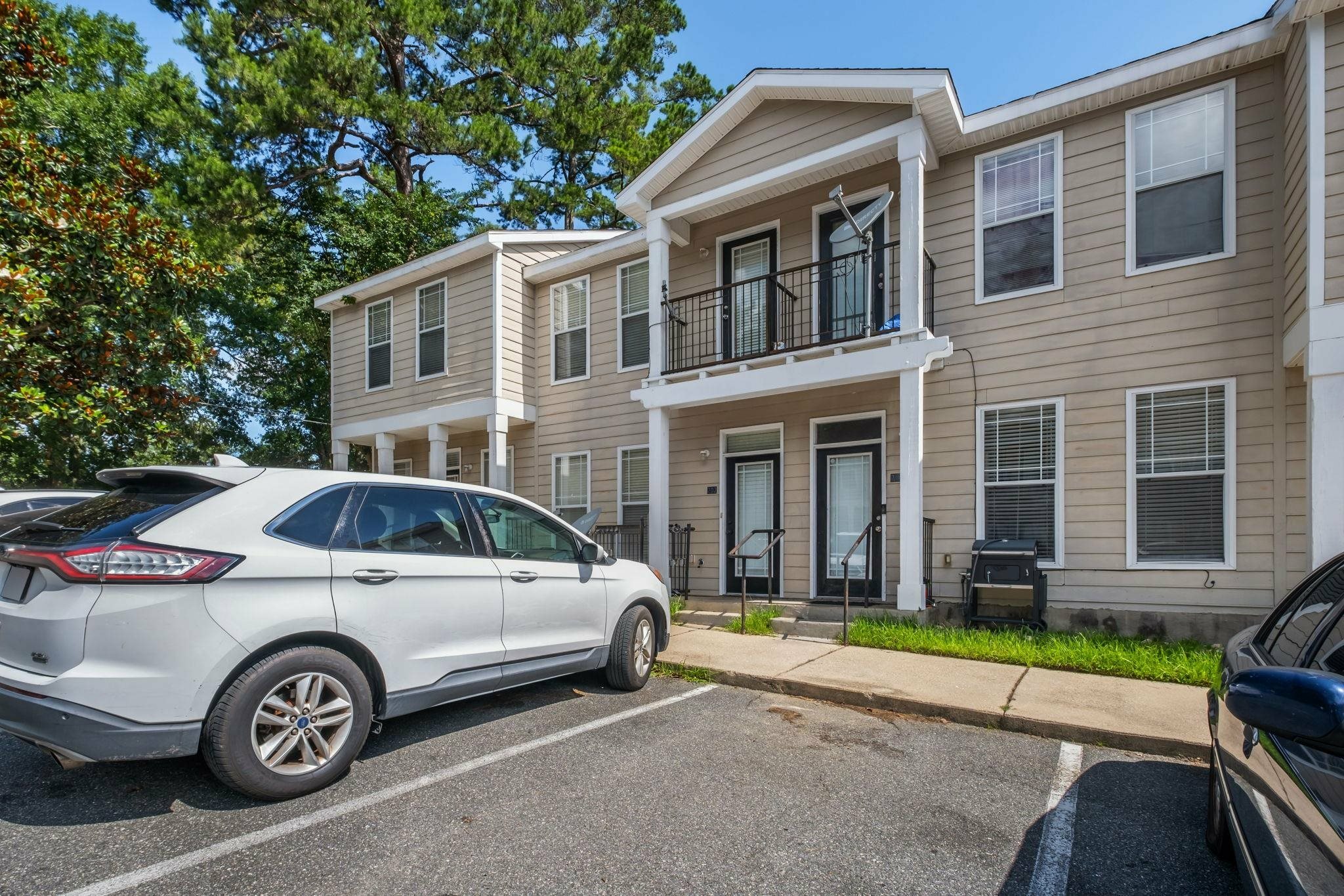 Property Photo:  2400 Fred Smith Road 202  FL 32303 