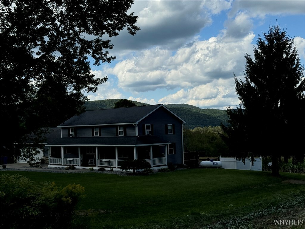 Property Photo:  4432 Lower Birch Run Road  NY 14706 