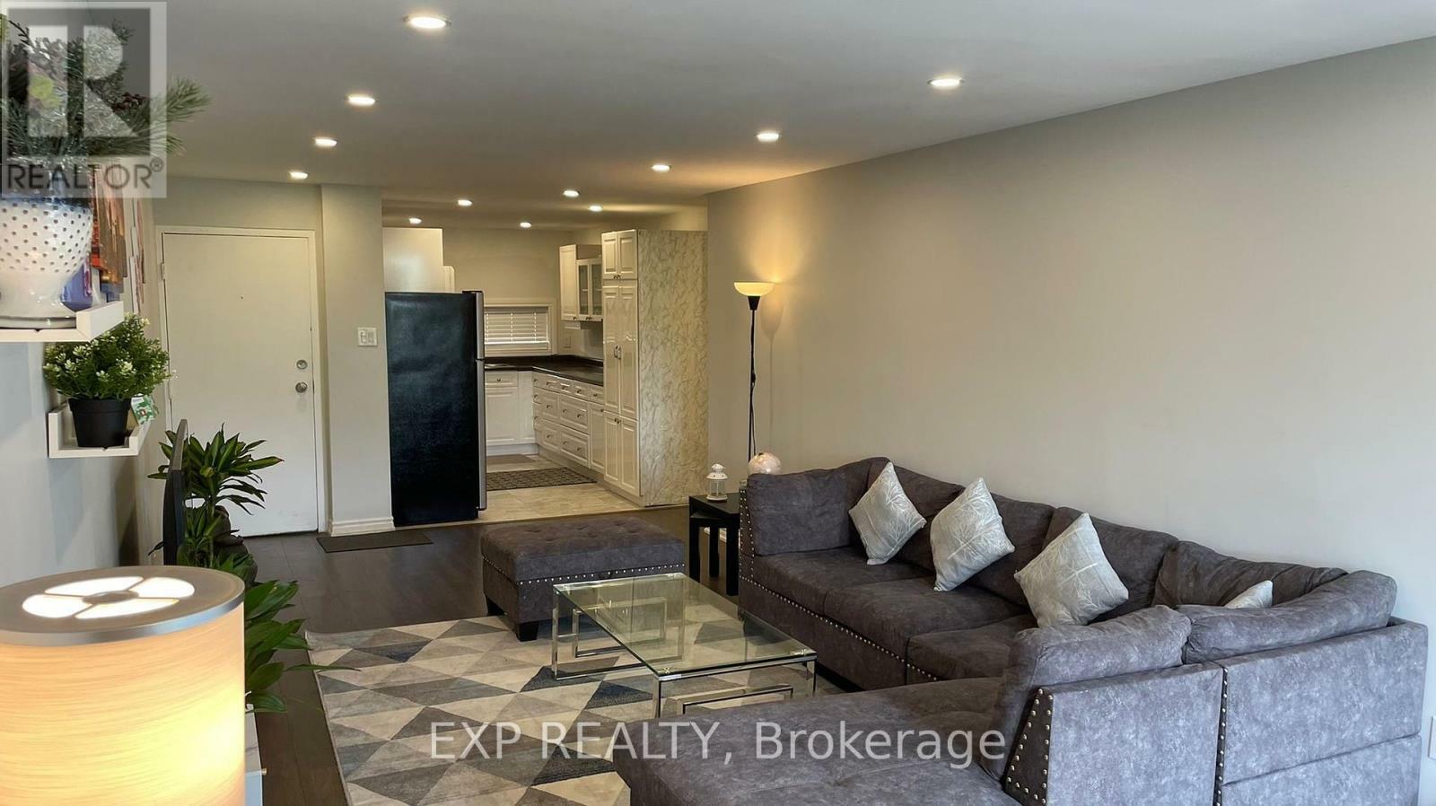 Property Photo:  4673 Jane Street 318  ON M3N 2L1 