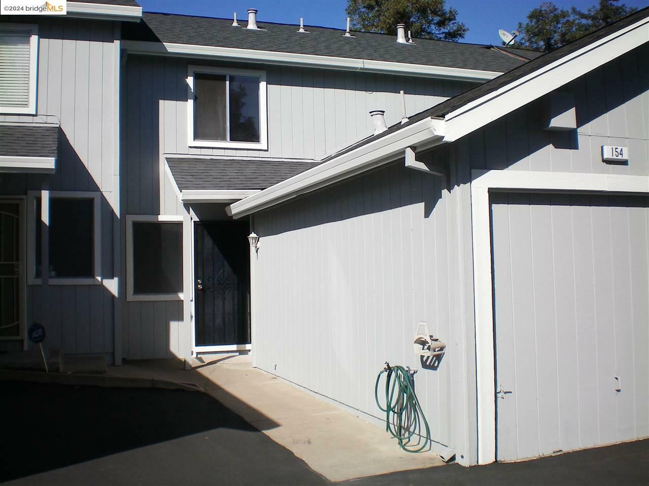 Property Photo:  154 Tammy Cir  CA 94565 