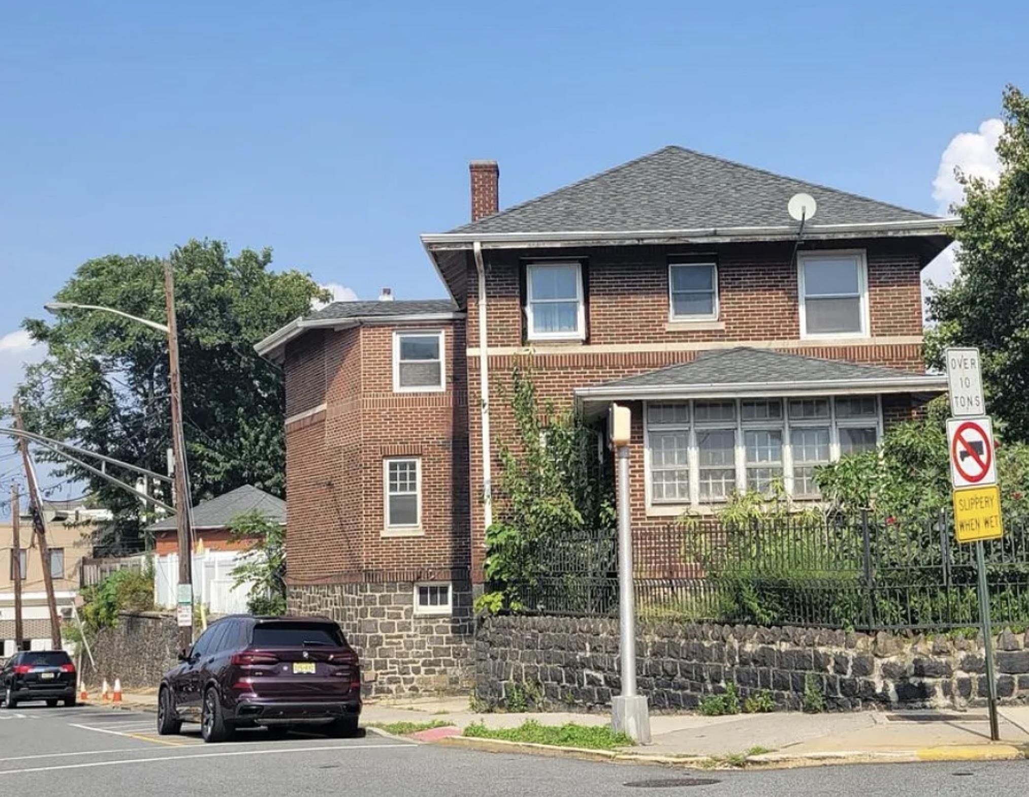 Property Photo:  4301 Kennedy Blvd 4301  NJ 07047 