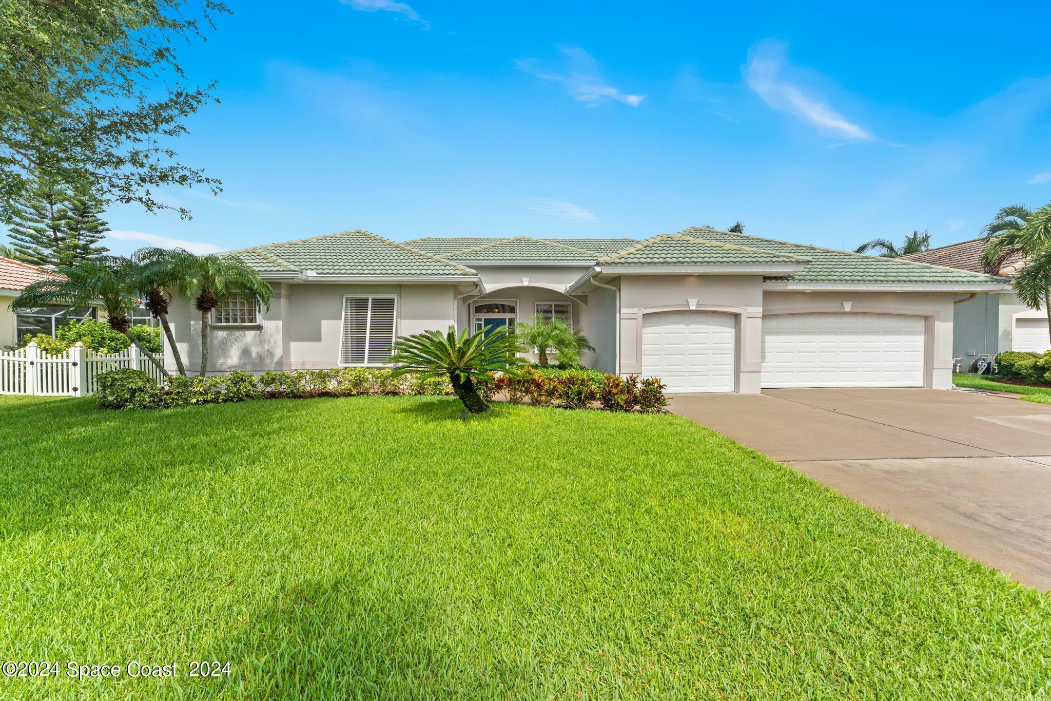 Property Photo:  238 Waterside Drive  FL 32937 