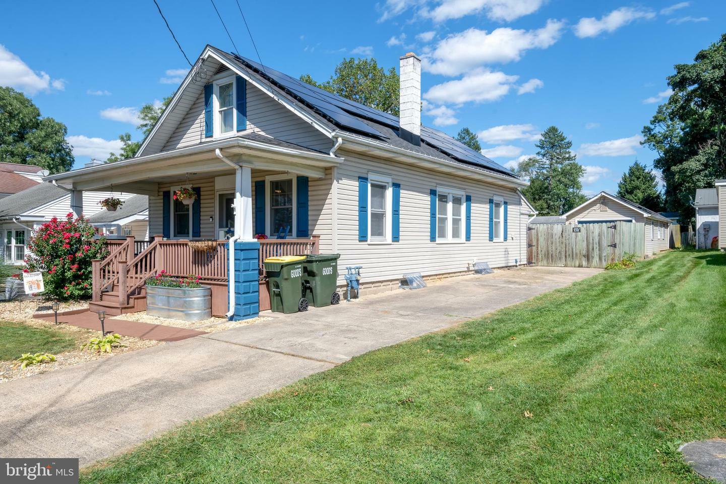 Property Photo:  9 Wilson Avenue  PA 17540 