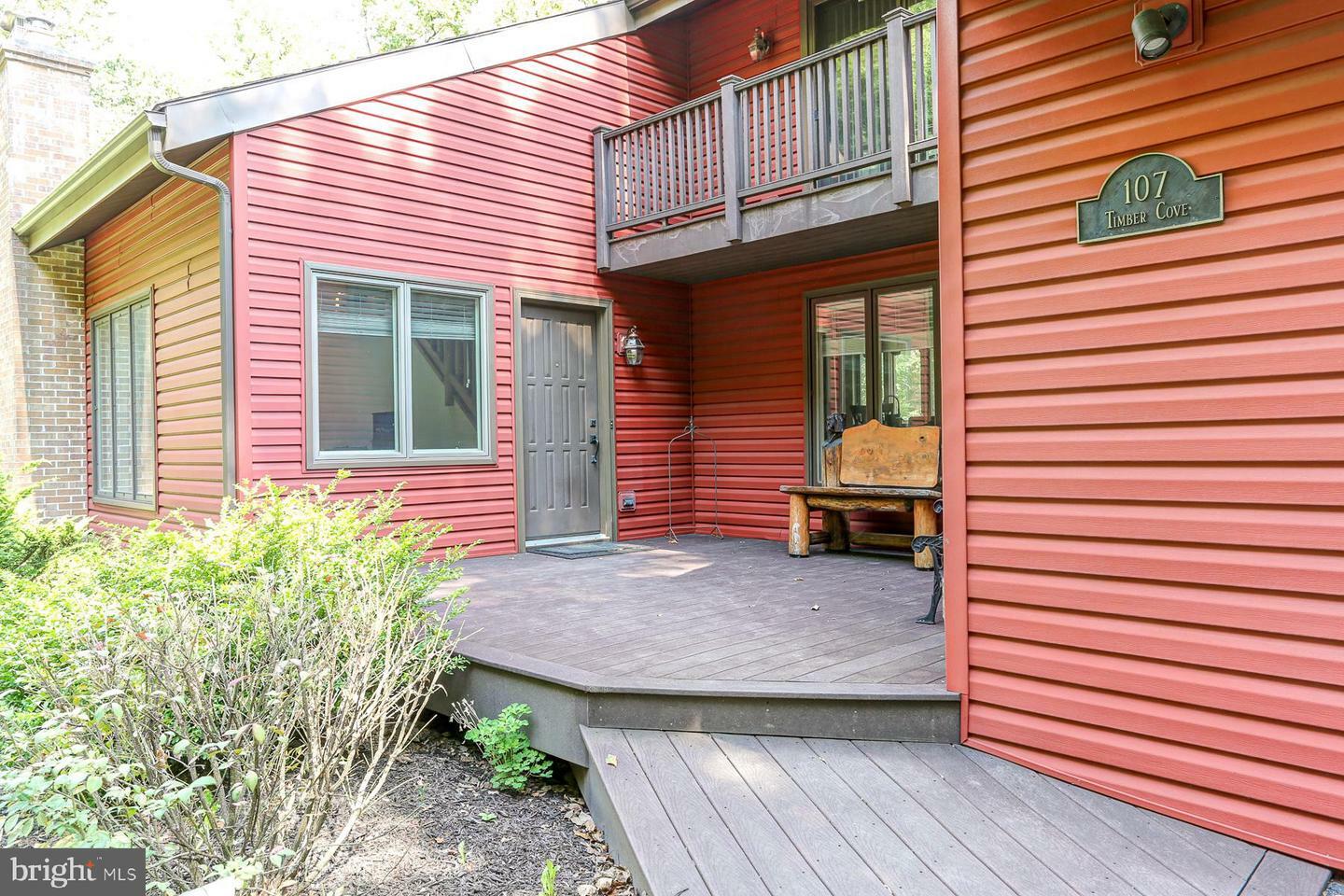 Property Photo:  107 Timber Cove  PA 17064 