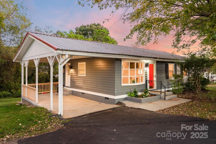 Property Photo:  482 Gorman Bridge Road  NC 28806