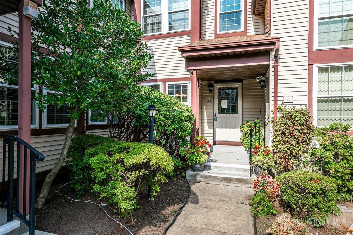 Property Photo:  3 Cambridge Drive A  NJ 08831 