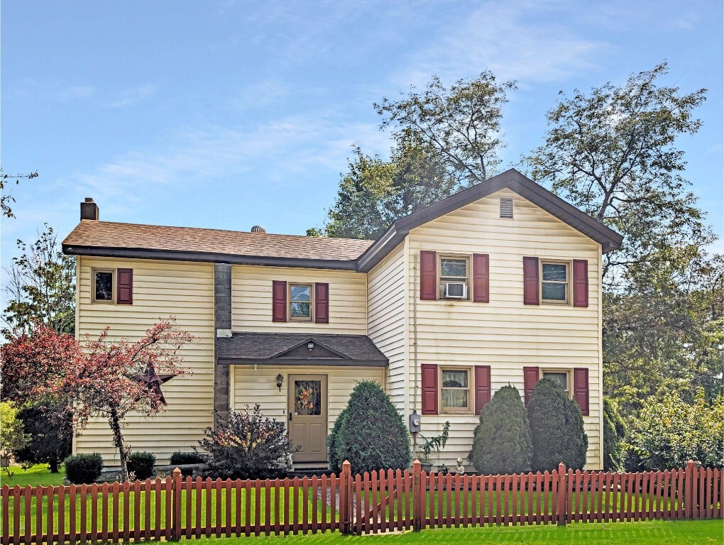 Property Photo: 39501 Centerville Road PA 16404