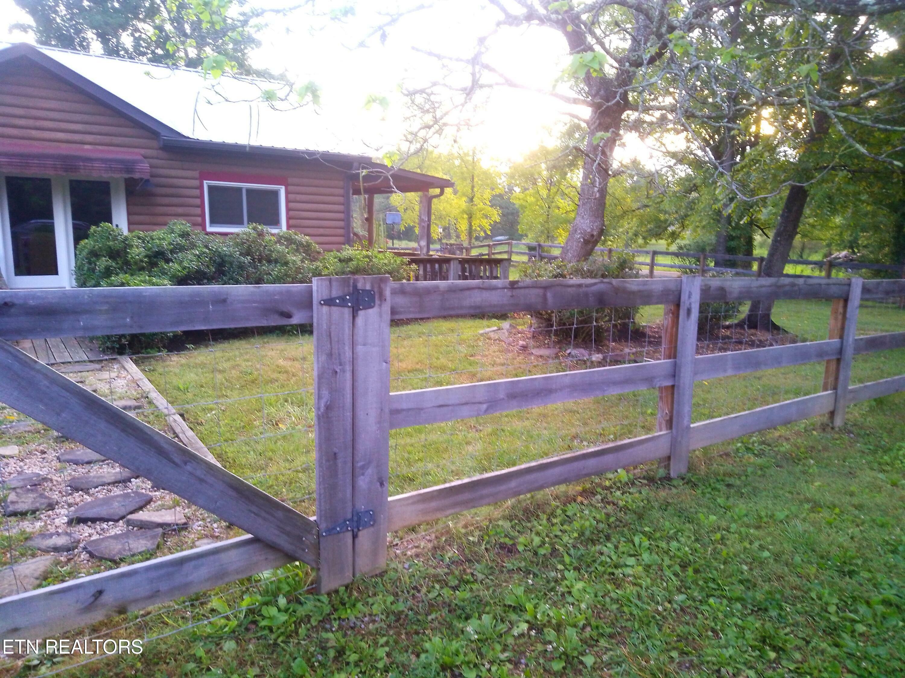 Property Photo:  1370 Clay Hill Rd  TN 37892 