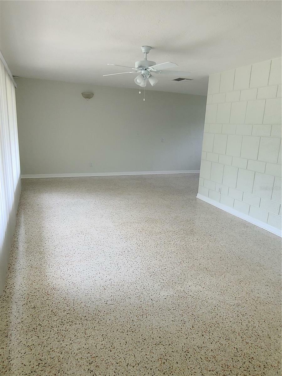 Property Photo:  6472 17th Place N  FL 33710 