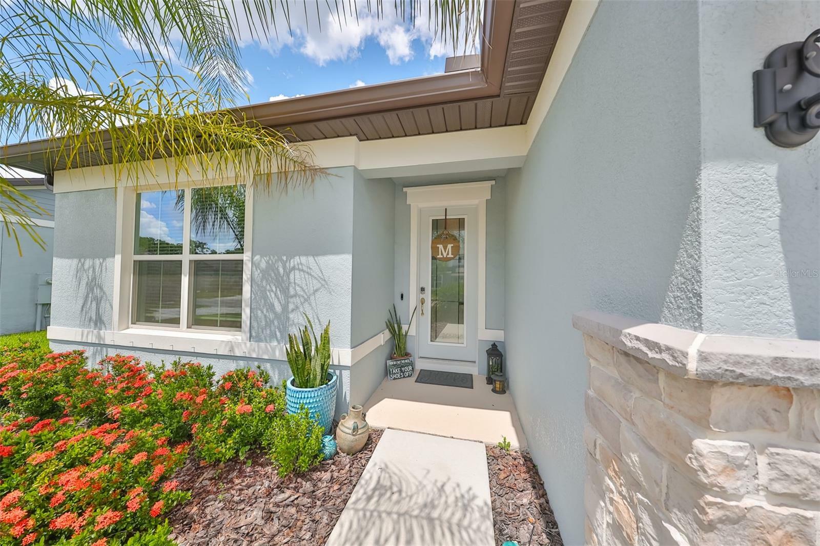 Property Photo:  2860 Buckhorn Forest Drive  FL 33594 