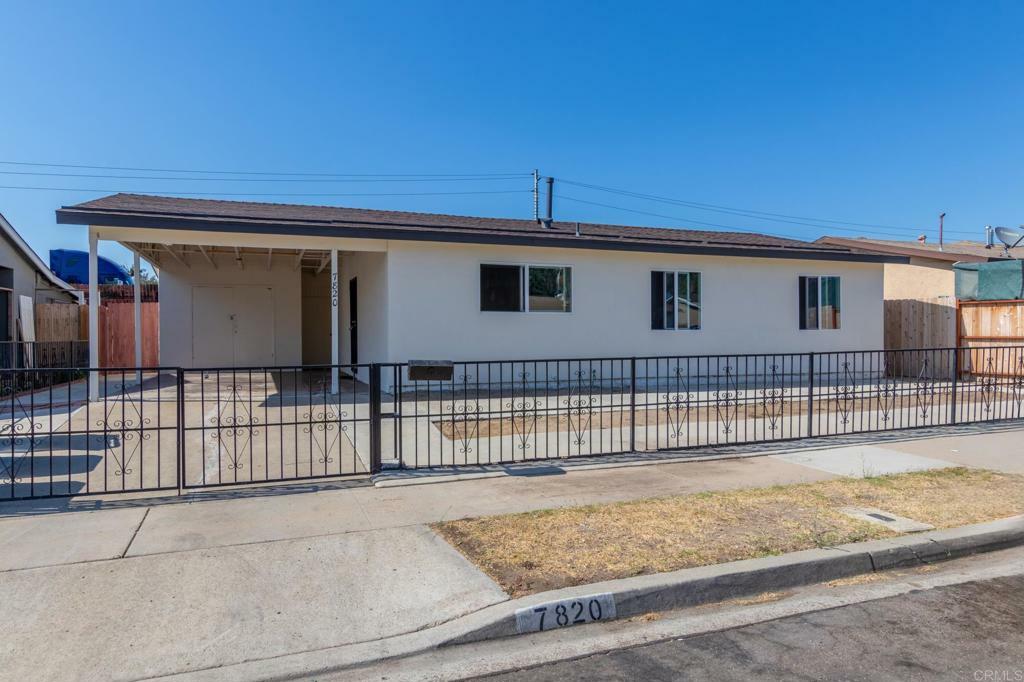 Property Photo:  7820 Prairie Mound Way  CA 92139 