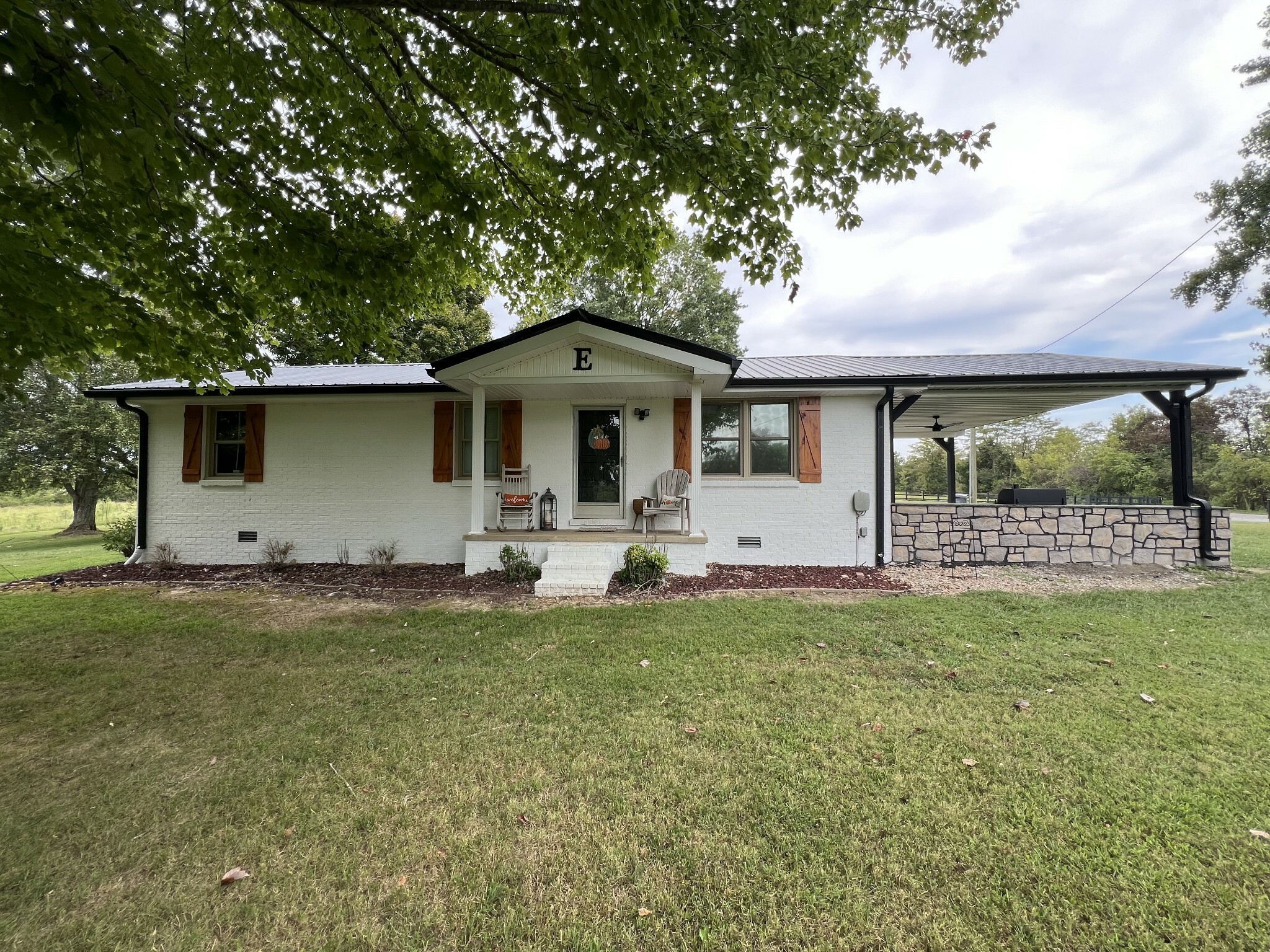 Property Photo:  1626 Purtle Rd  TN 37083 