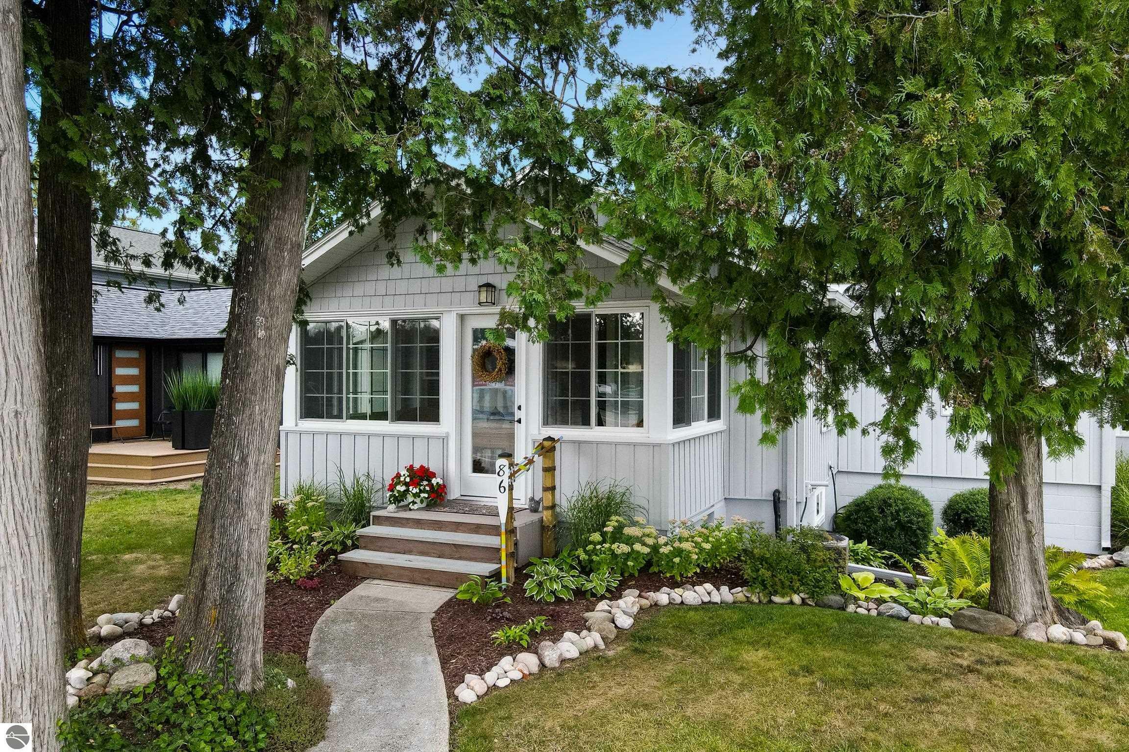 Property Photo: 86 N Benzie Boulevard MI 49617