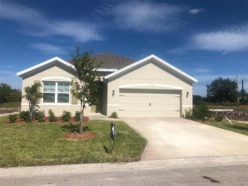 Property Photo:  2712 Granville Manor SW  FL 32968 