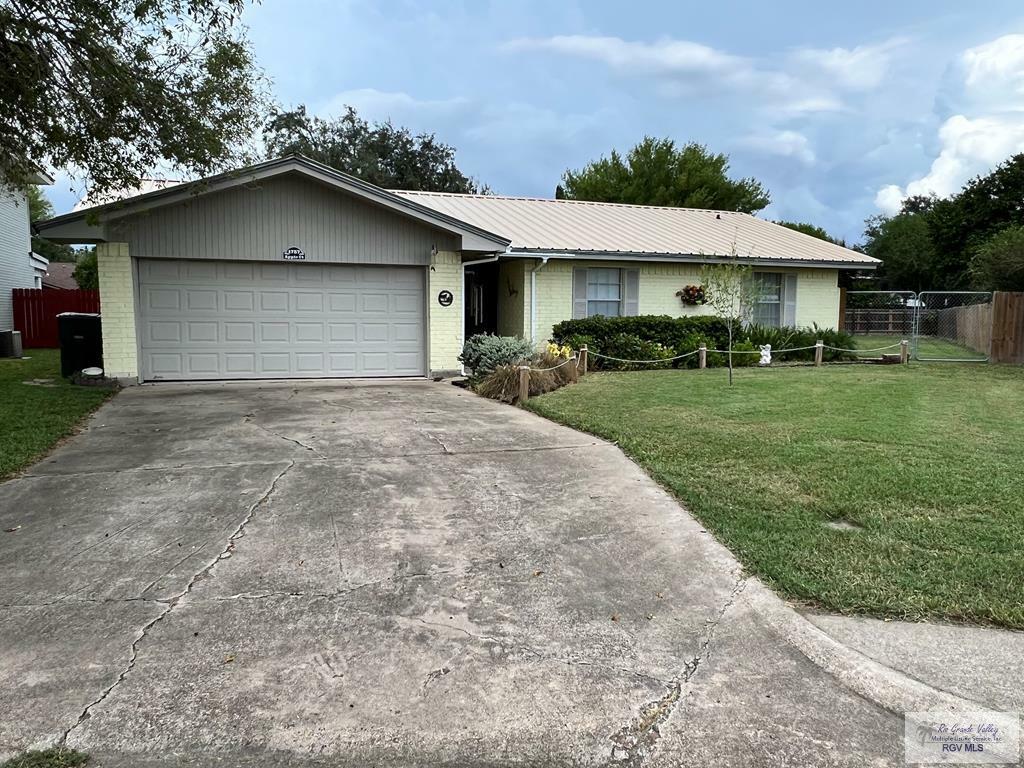 Property Photo:  1757 Apple Ct  TX 78550 