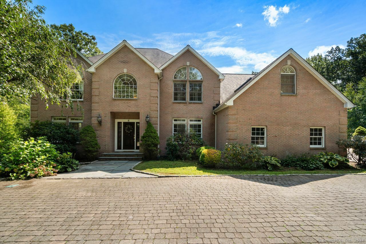 Property Photo:  173 Westport Road  CT 06612 