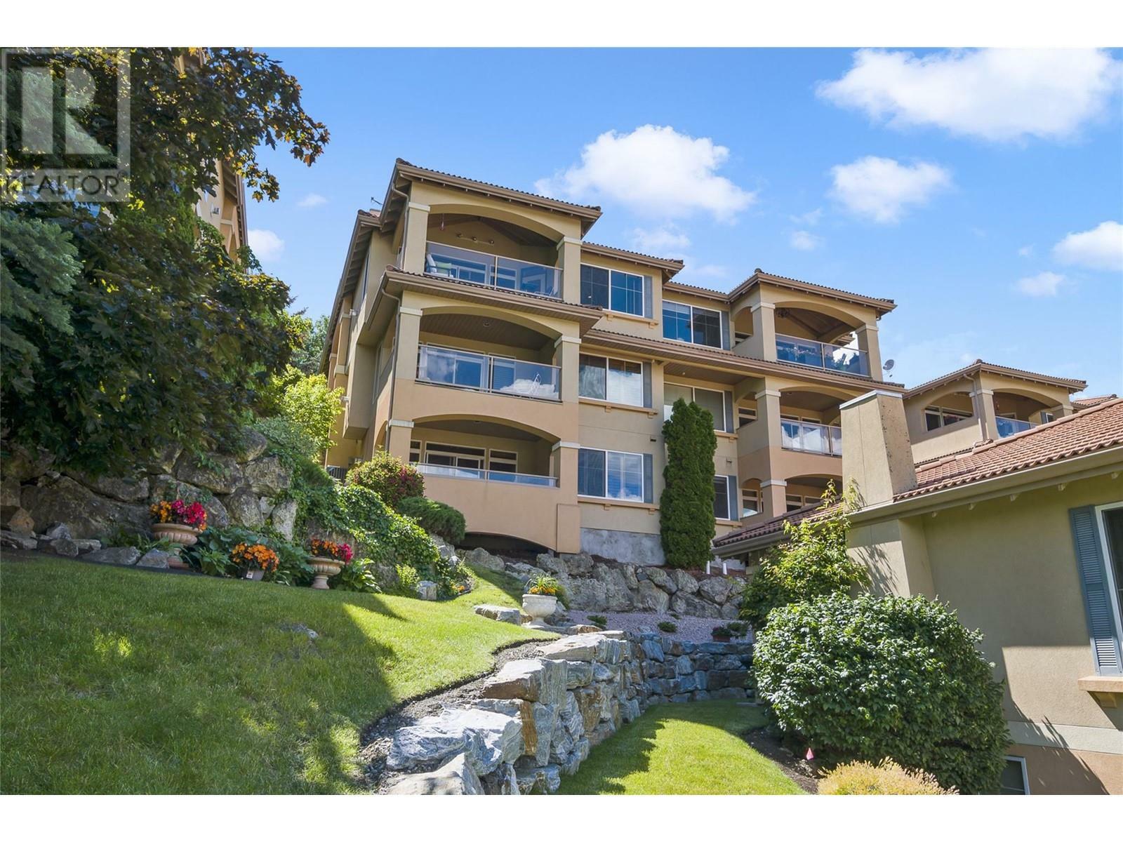 2259 Capistrano Drive  Kelowna BC V1V 2M9 photo