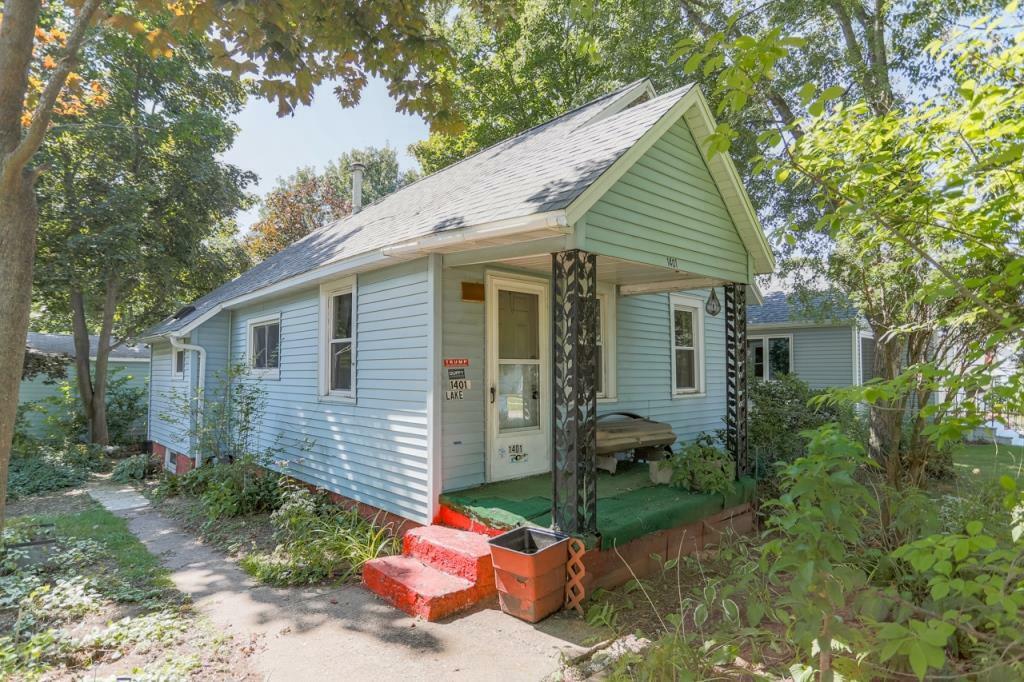 Property Photo:  1401 Lake Street  WI 54401 