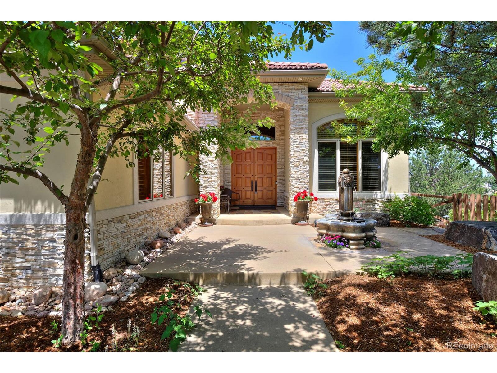 Property Photo:  2811 Ranch Reserve Ln  CO 80234 