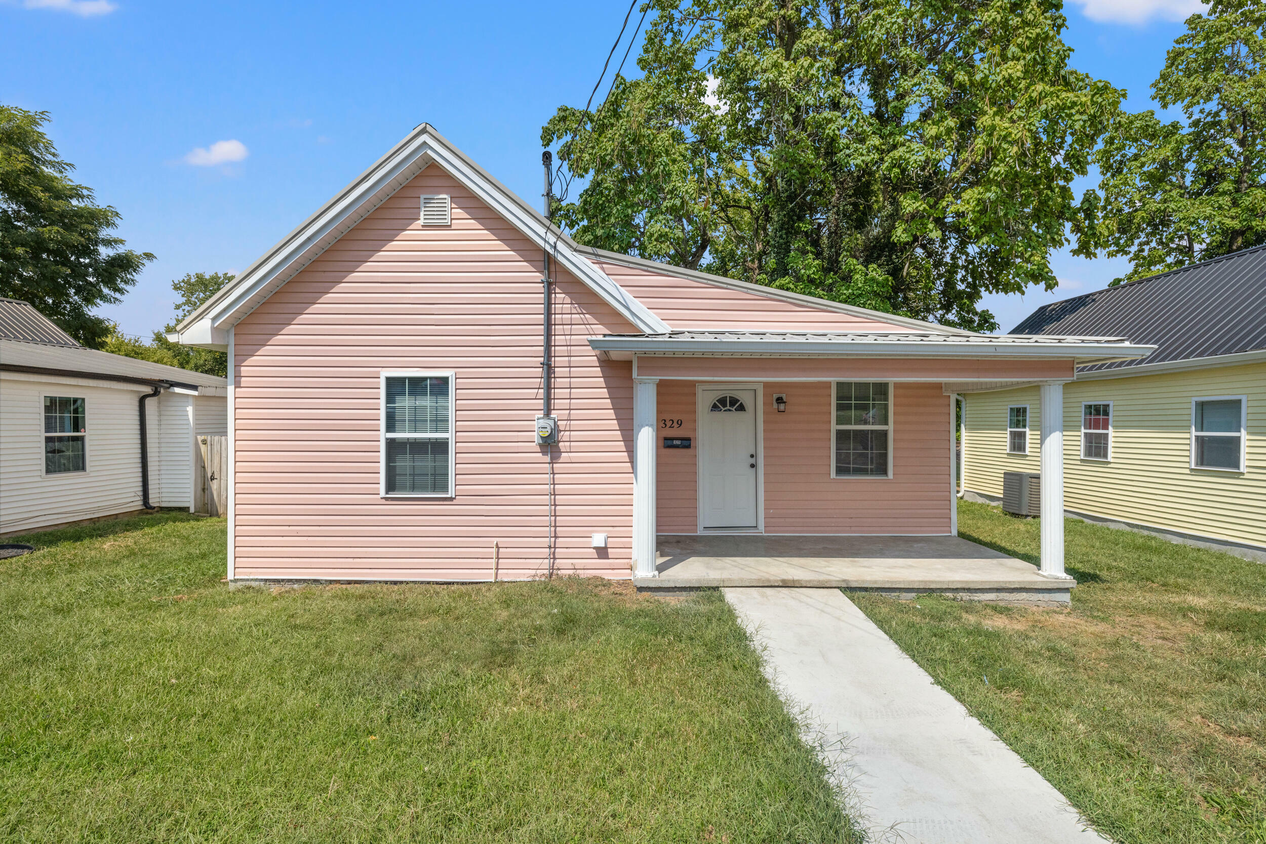 Property Photo:  329 East Office Street  KY 40330 