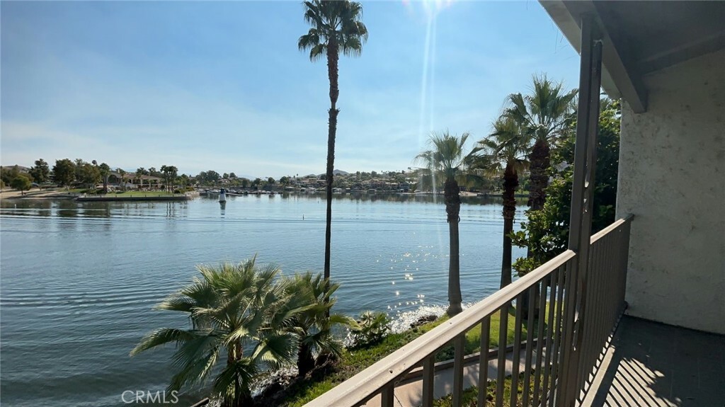 Property Photo:  22136 Treasure Island 22  CA 92587 