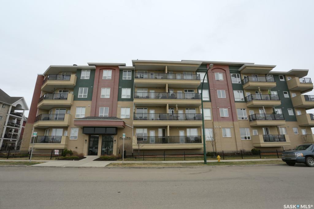 Property Photo:  158 Pawlychenko Lane 305  SK S7V 0C3 