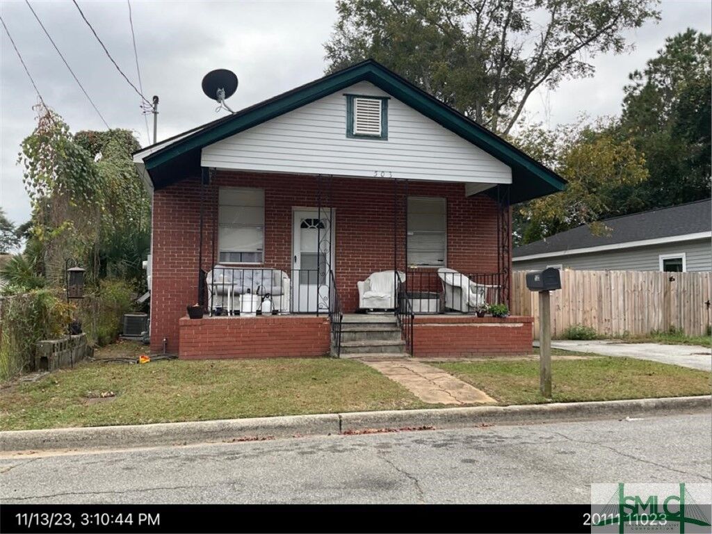 Property Photo: 503 Gould Street GA 31405