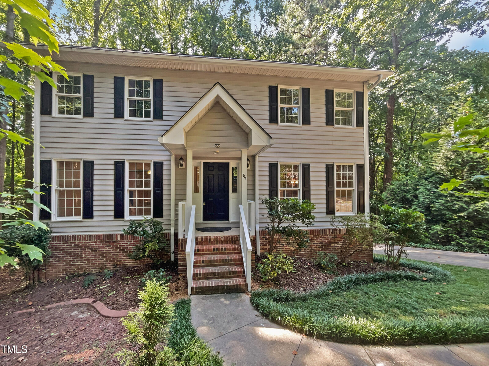 Property Photo: 114 Canterfield Road NC 27513