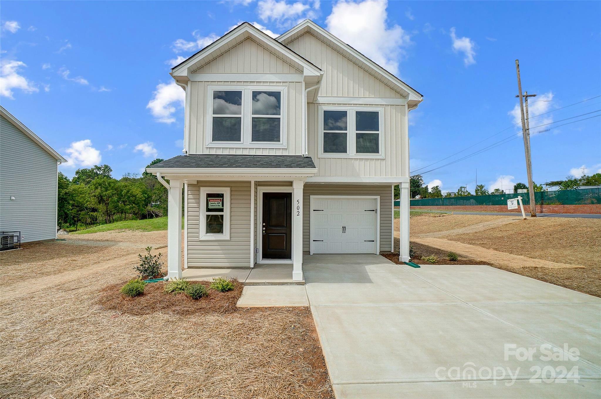 Property Photo:  502 Elpine Street  NC 28677 